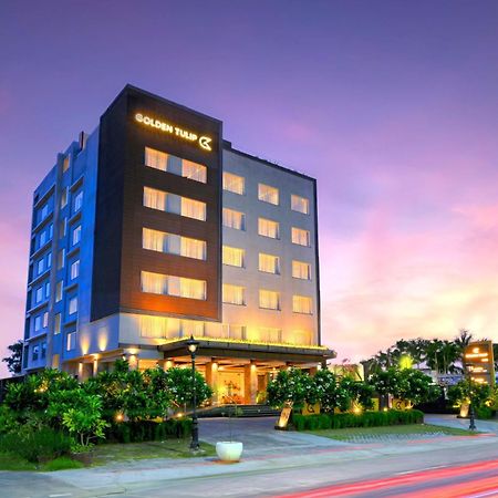 Готель Golden Tulip Agra Агра Екстер'єр фото