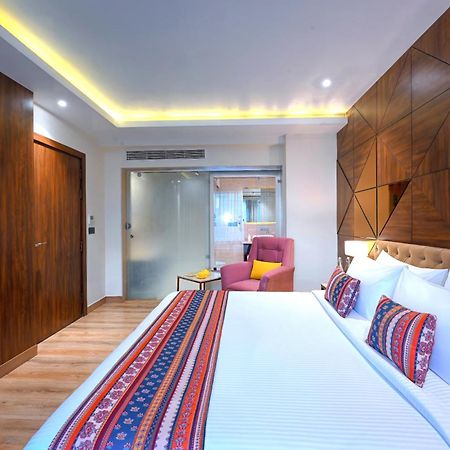 Готель Golden Tulip Agra Агра Екстер'єр фото